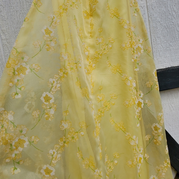 Vintage 1960's/70's Yellow Floral Halter Dress XS - Picture 16 of 16